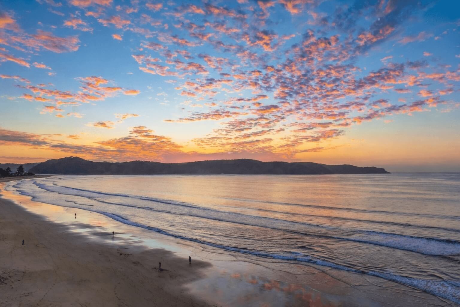 Autumn sunrise over the beach